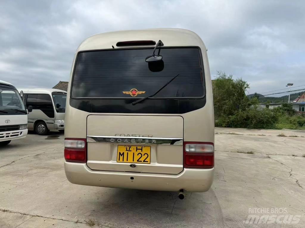 Toyota Coaster Bus Mikroautobusi