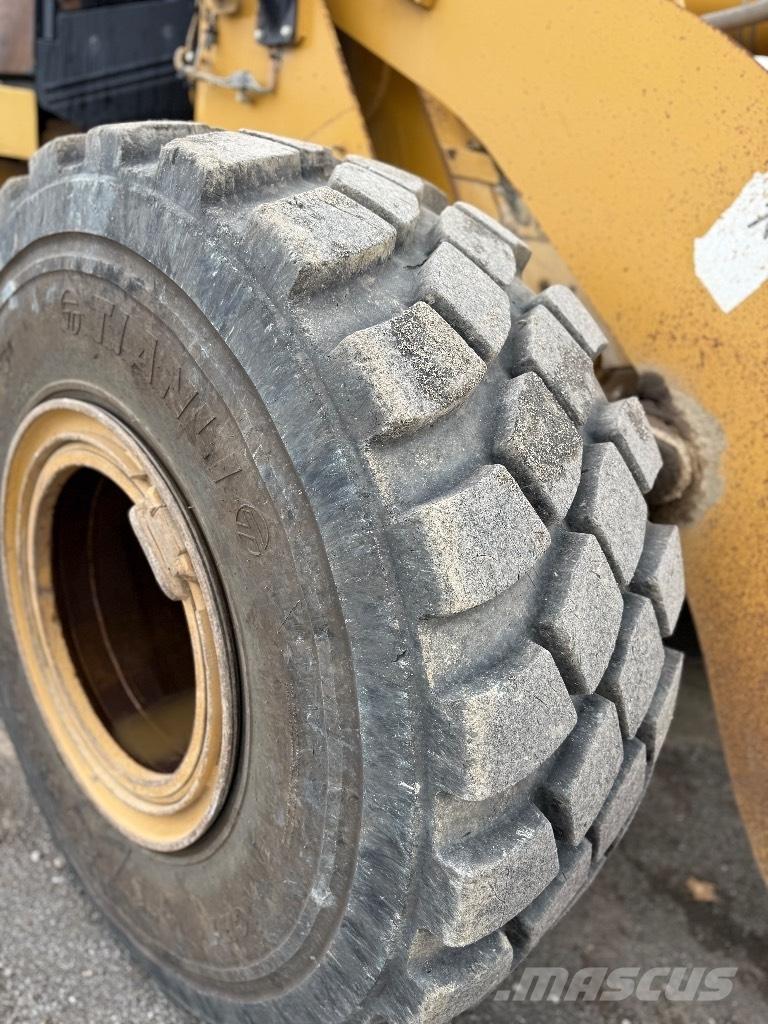 CAT 950 H Iekrāvēji uz riteņiem
