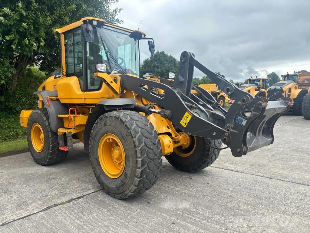 Volvo L 60 H Iekrāvēji uz riteņiem