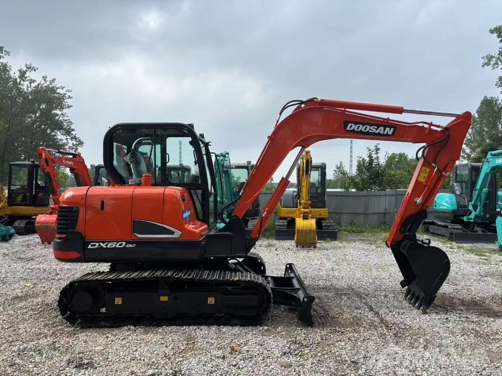 Doosan DX 60 Mini ekskavatori < 7 t