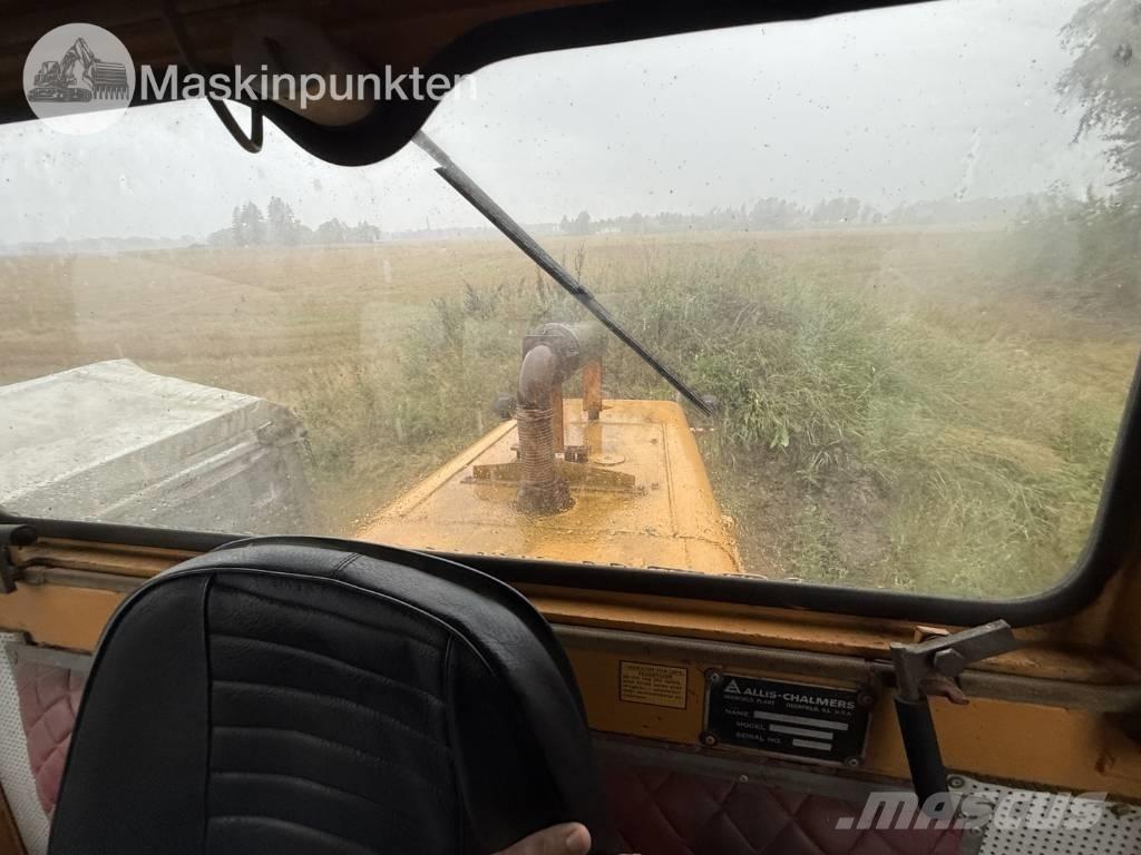 Fiat Allis Iekrāvēji uz riteņiem