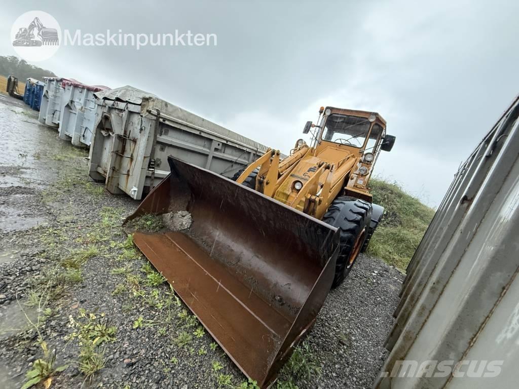 Fiat Allis Iekrāvēji uz riteņiem