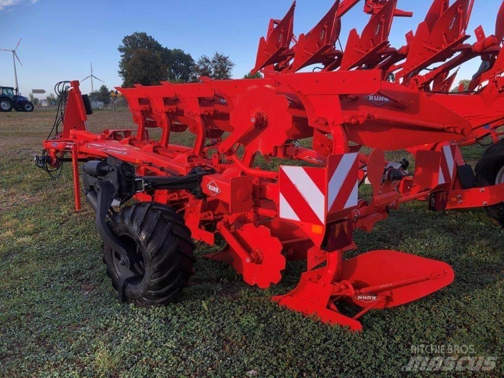 Kuhn VM 153 5 Grāvju arkli