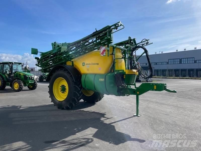 John Deere R740i Piekabināmie smidzinātāji(miglotāji)