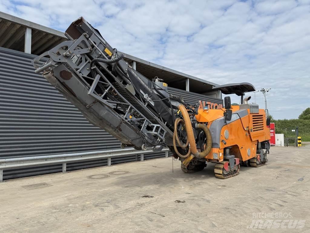 Wirtgen W 100 FI Asfalta dzesēšanas iekārtas