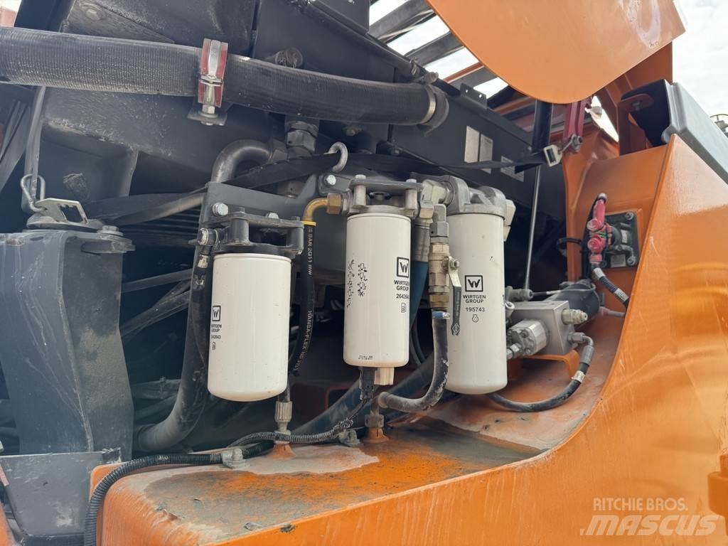 Wirtgen W 100 FI Asfalta dzesēšanas iekārtas