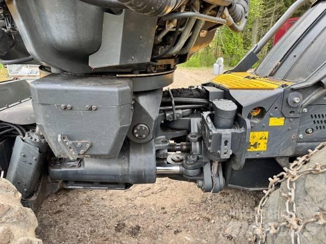 Ponsse SCORPION 8W Harvesteri