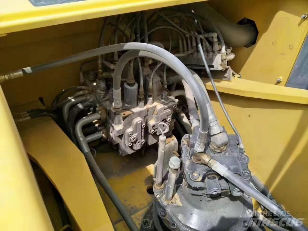 Kobelco SK 250 Kāpurķēžu ekskavatori