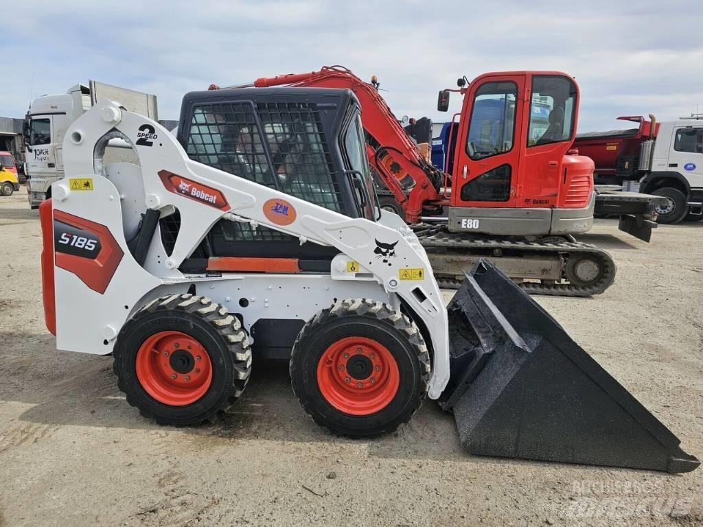 Bobcat S 185 Lietoti riteņu kompaktiekrāvēji