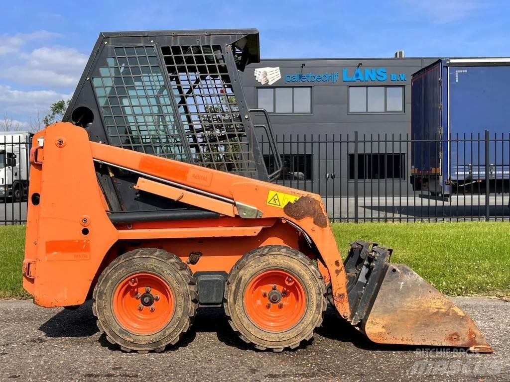 Bobcat S70 Lietoti riteņu kompaktiekrāvēji