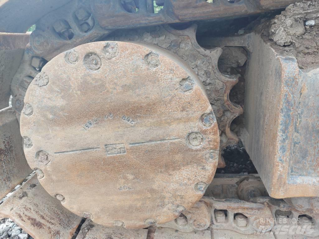 Komatsu PC490LC-11 Kāpurķēžu ekskavatori
