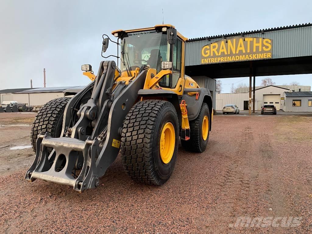 Volvo L 110 H / L110H Iekrāvēji uz riteņiem