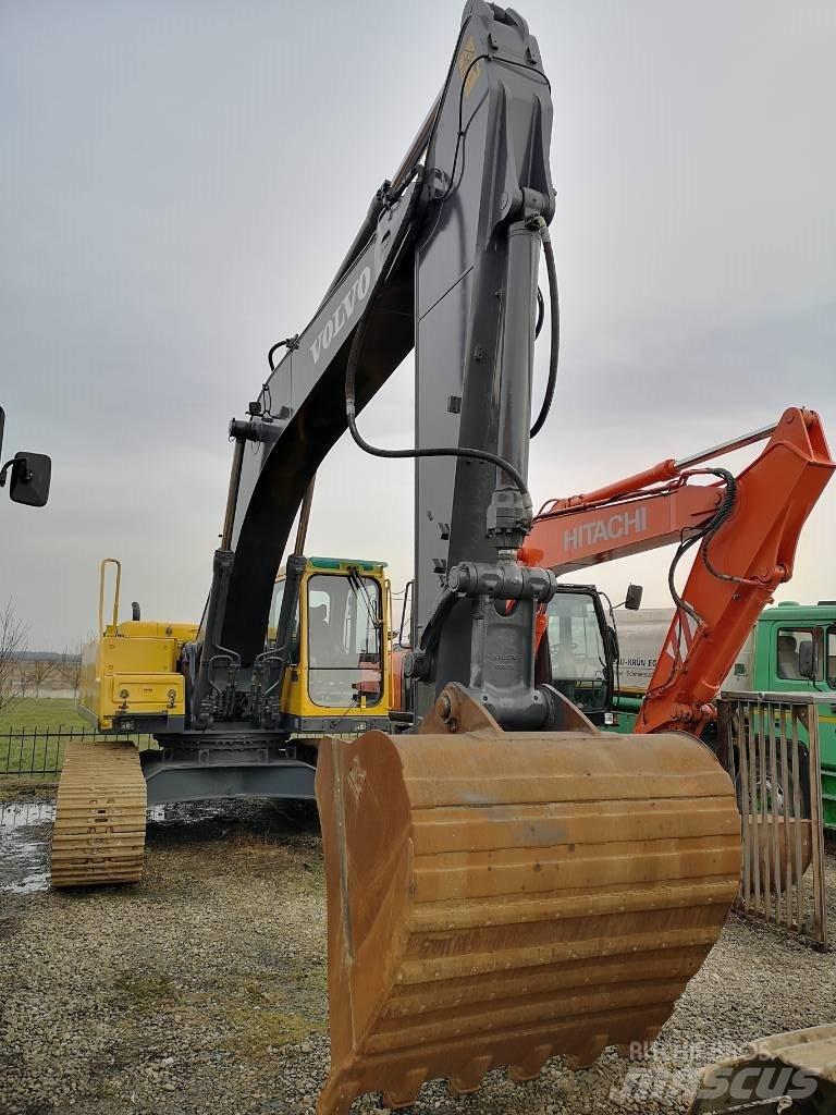 Volvo EC 290 B LC Kāpurķēžu ekskavatori