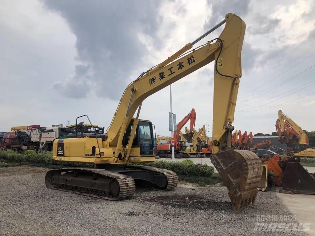 Komatsu pc220-8 Kāpurķēžu ekskavatori