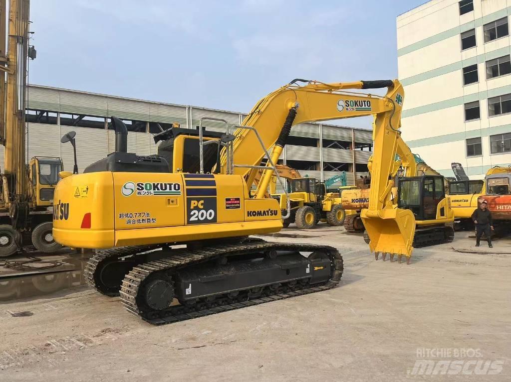 Komatsu PC 200-8N1 Kāpurķēžu ekskavatori