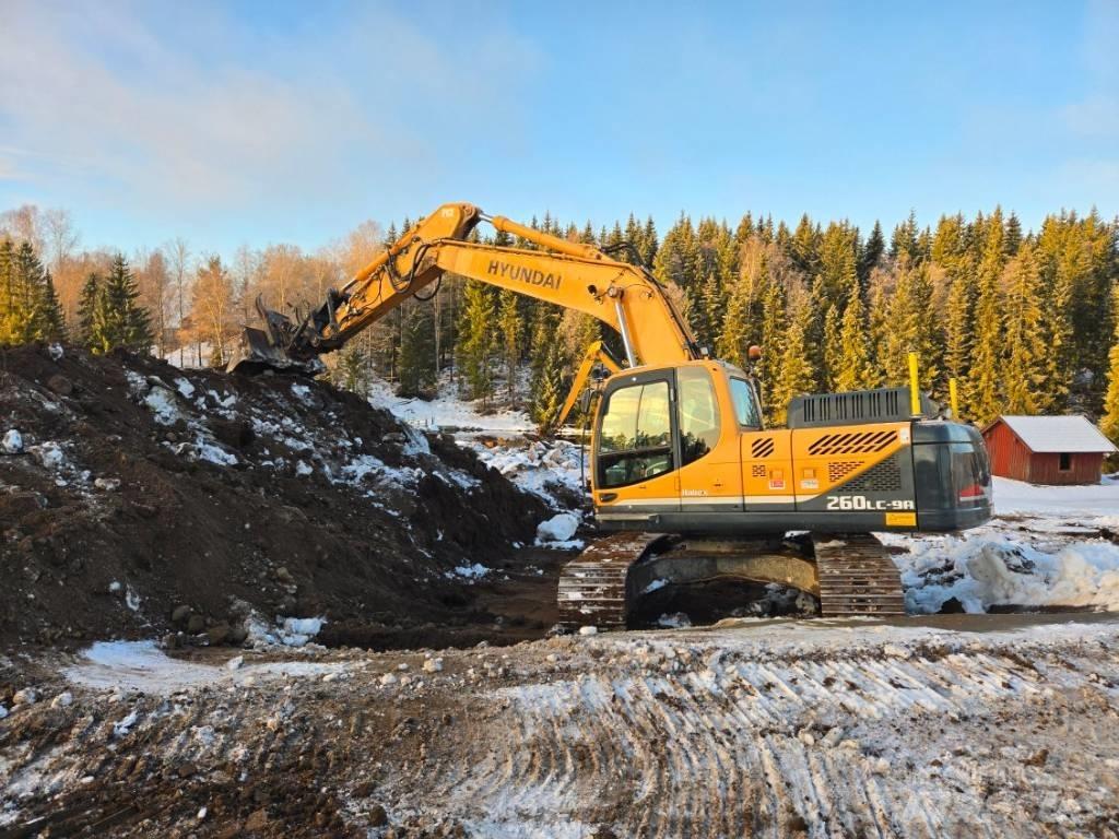 Hyundai 260 LC Kāpurķēžu ekskavatori