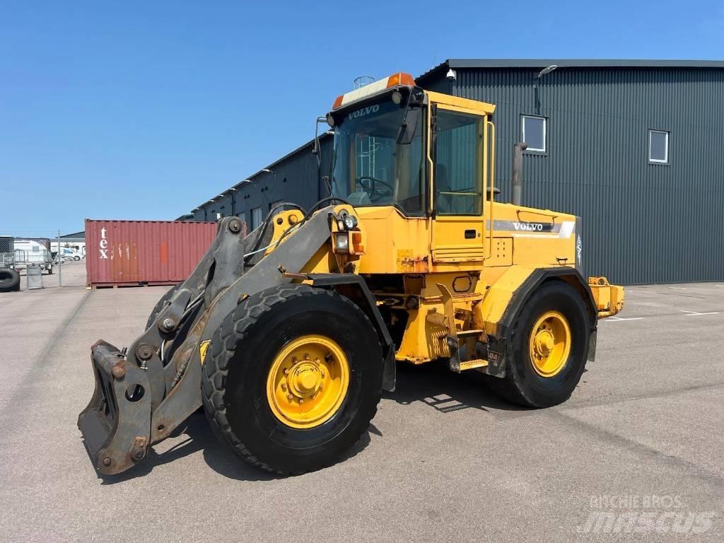 Volvo L 70 C Iekrāvēji uz riteņiem
