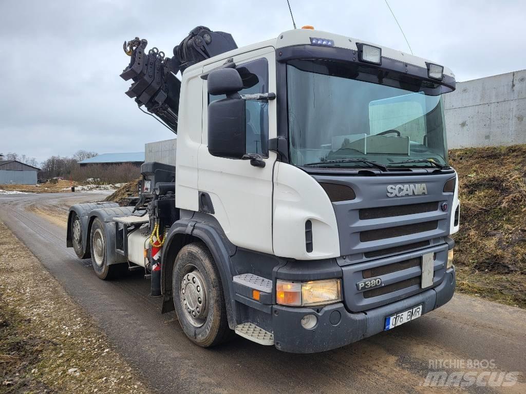 Scania P 380 Smagās mašīnas ar celtni