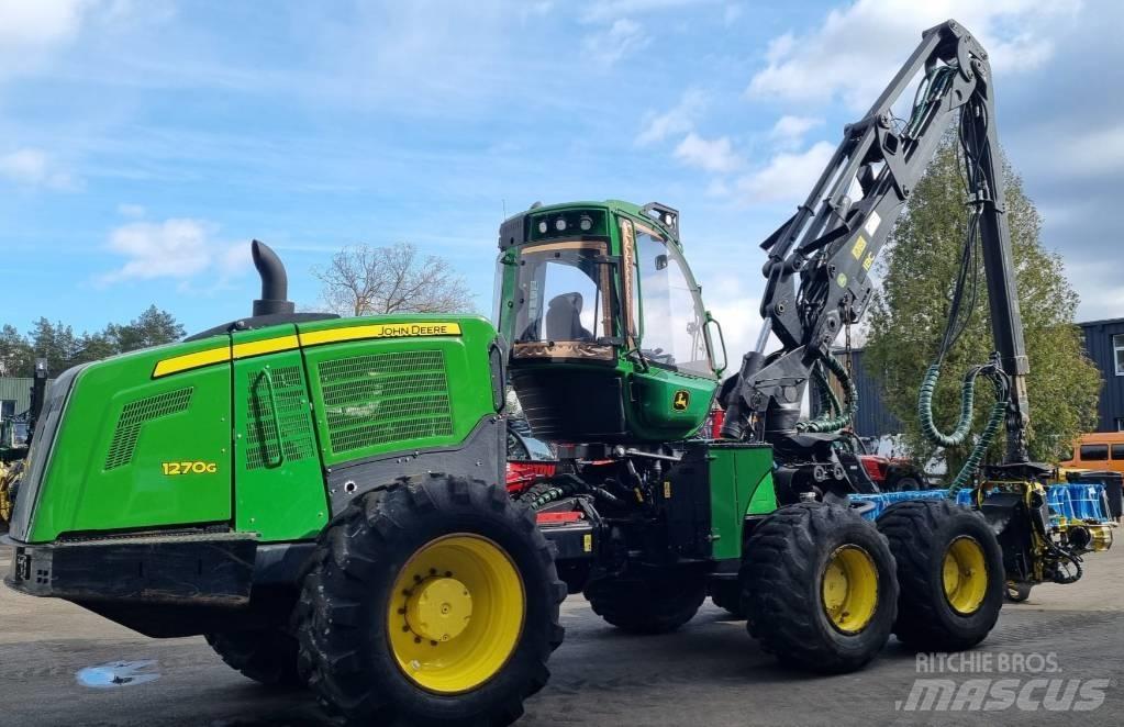 John Deere 1270 G Harvesteri