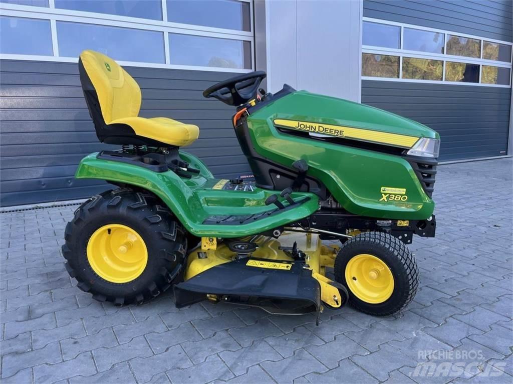 John Deere X380 Mauriņa pļaujmašīnas