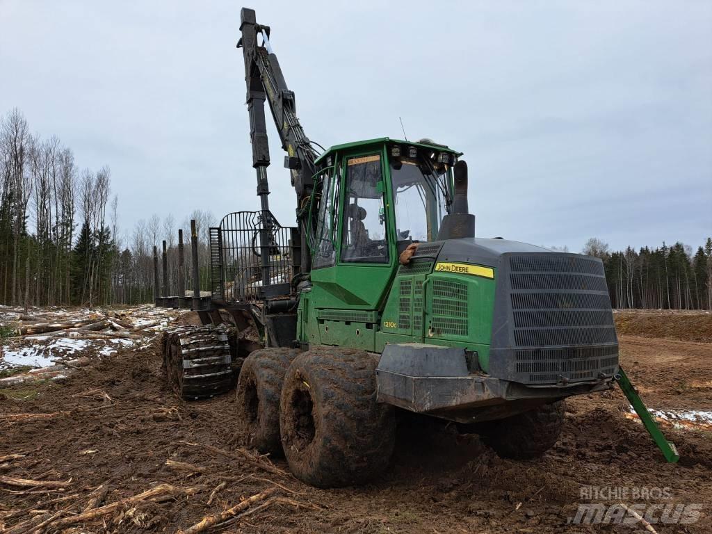 John Deere 1210 G Forvarderi