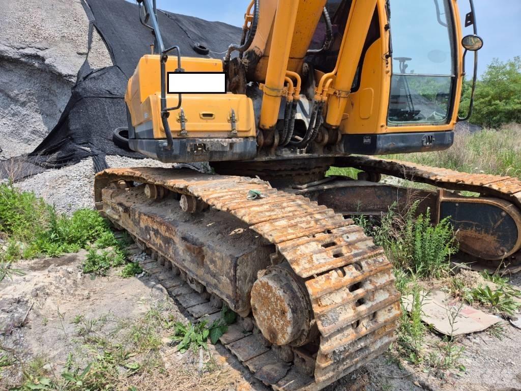 Hyundai Robex 300 LC Kāpurķēžu ekskavatori