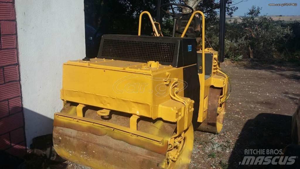 Bomag 120 Divvalču grunts veltņi