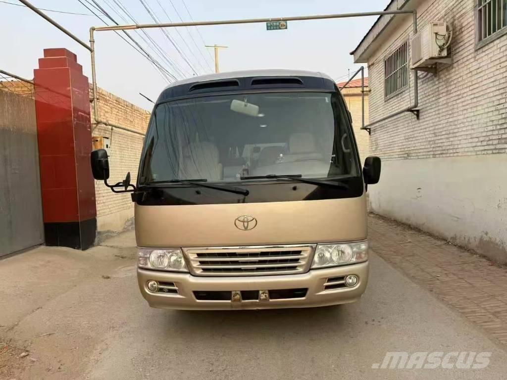 Toyota Coaster Bus Mikroautobusi