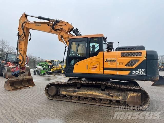 Hyundai HX 220 L Kāpurķēžu ekskavatori