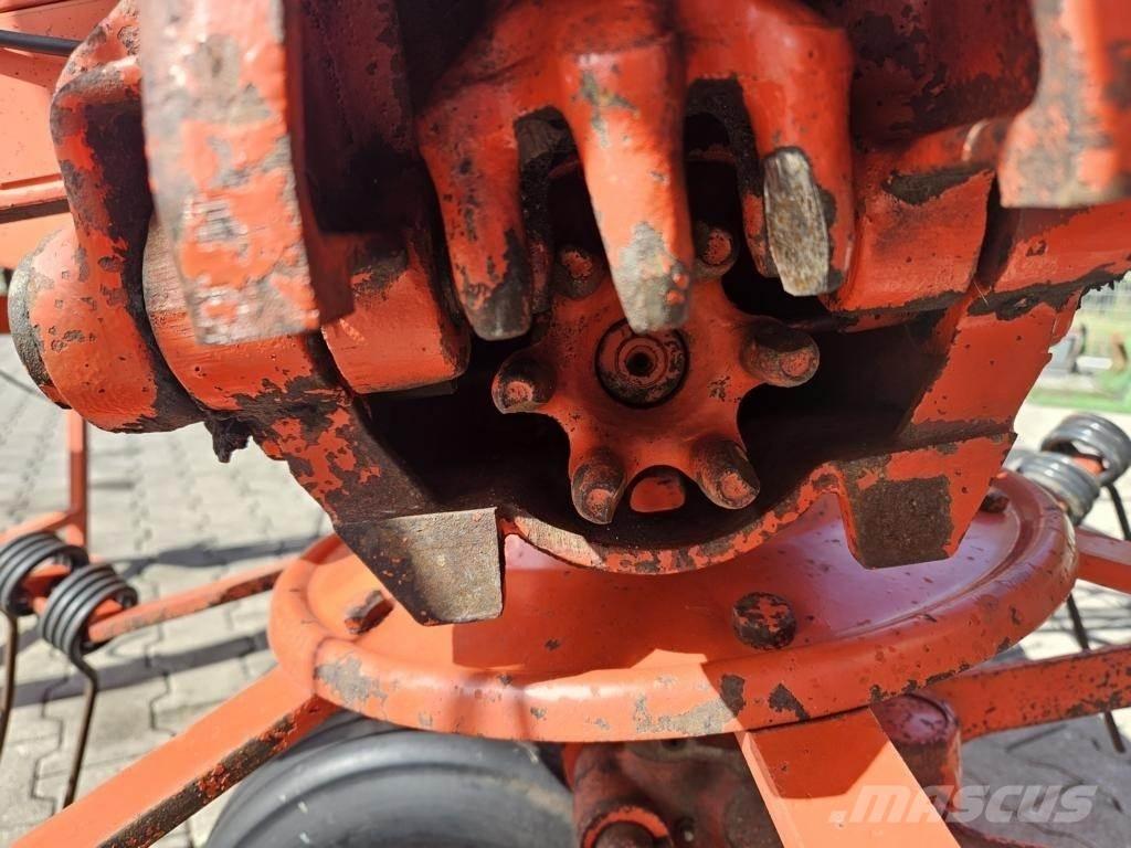 Kuhn GF 8501 MH Grābekļi un siena ārdītāji