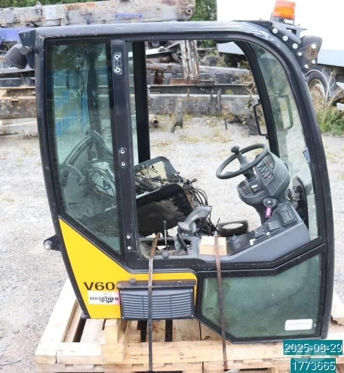 GiANT V 6004 T Mini iekrāvēji