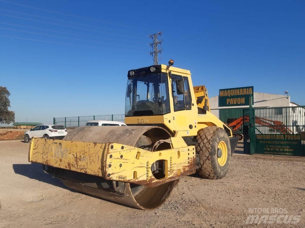 Bomag BW 216 D-4 Augsnes blīvētāji