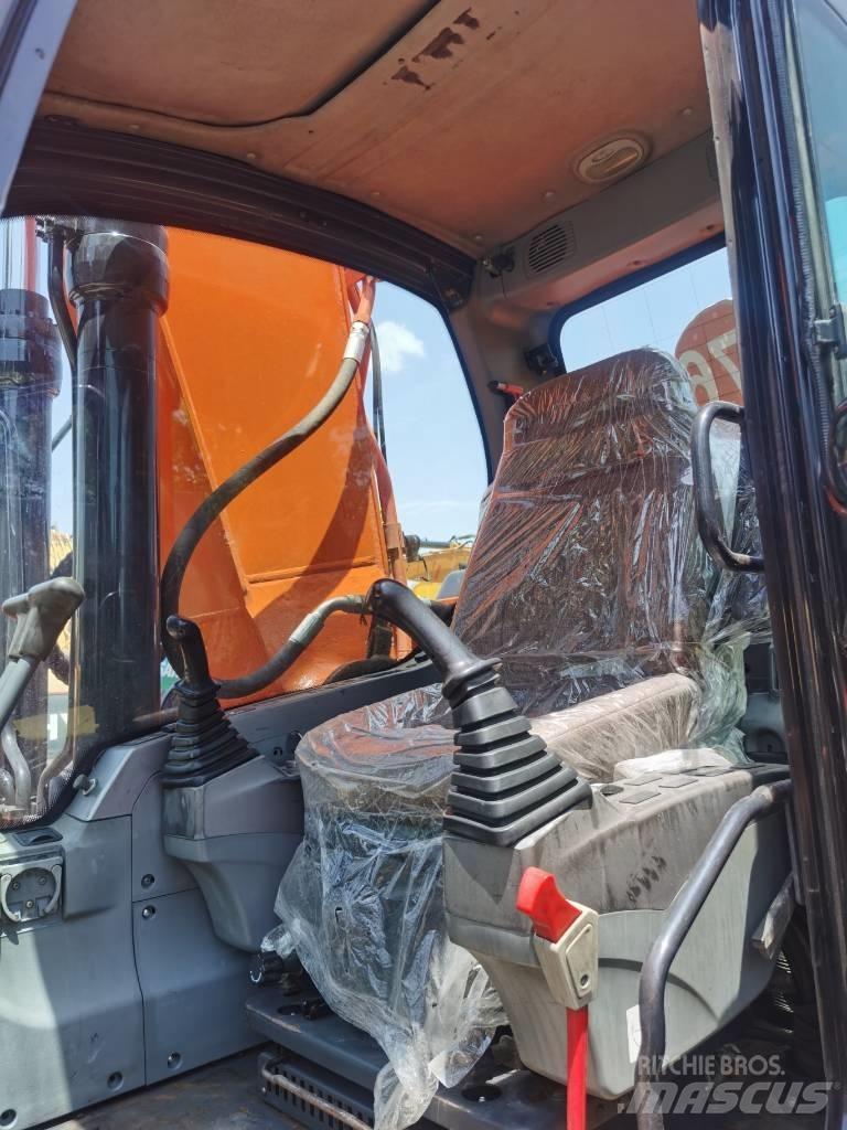 Doosan DX 225 LC Kāpurķēžu ekskavatori