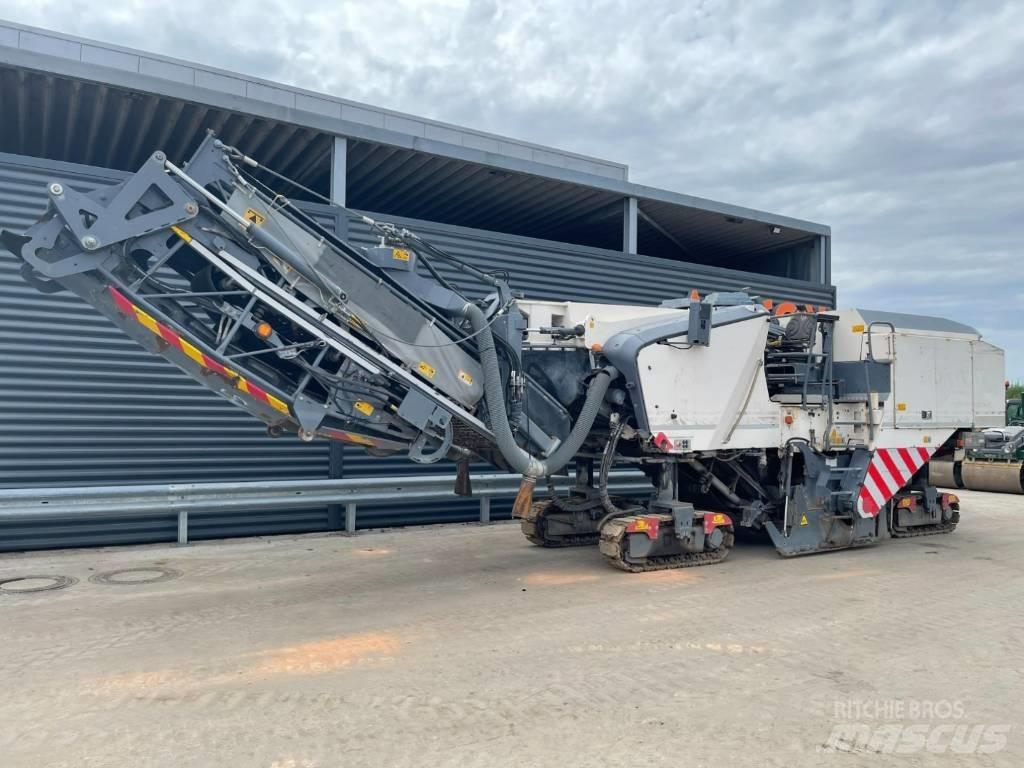 Wirtgen W210 Asfalta dzesēšanas iekārtas
