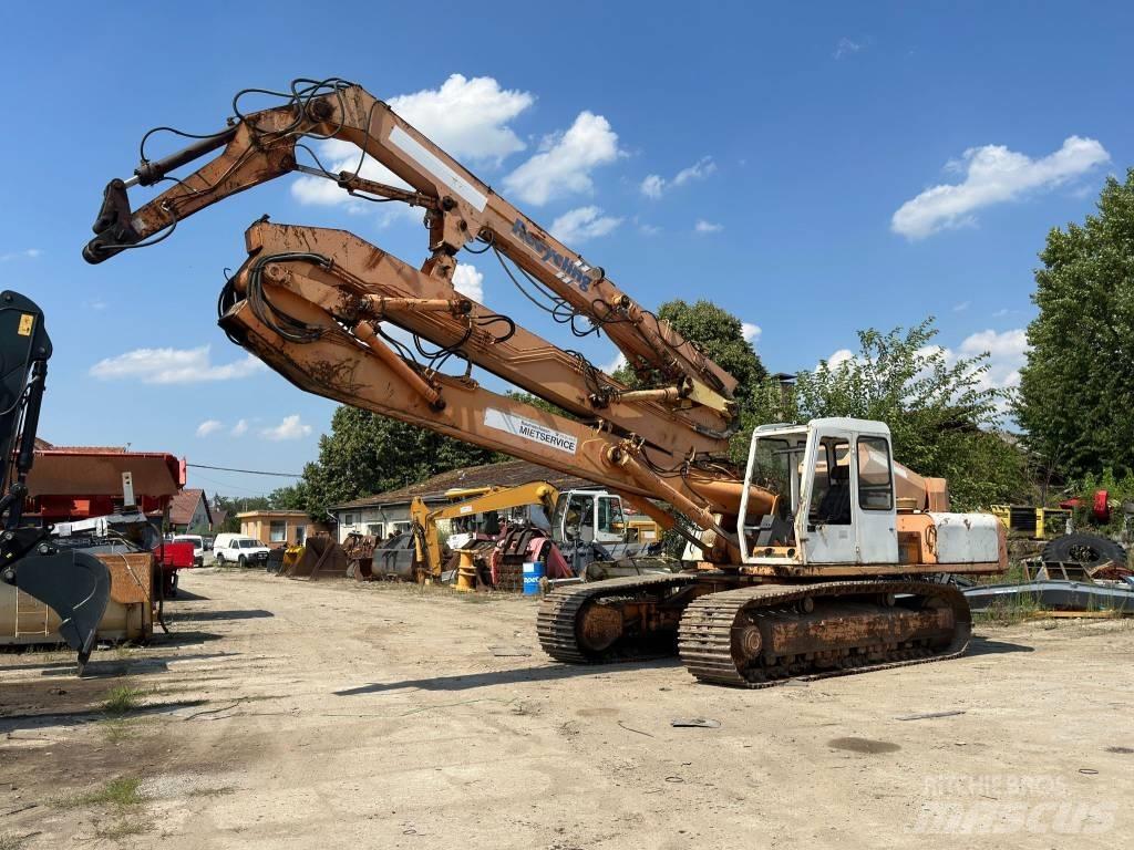 Nobas UB1236 Demontāžas ekskavators