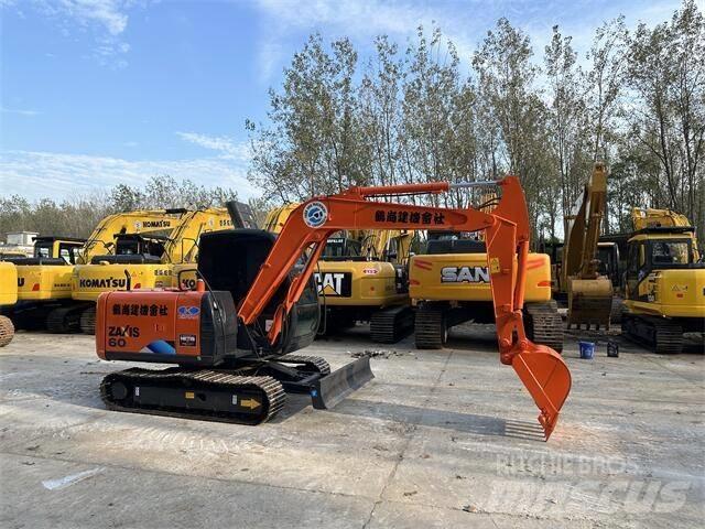 Hitachi ZX60 Kāpurķēžu ekskavatori