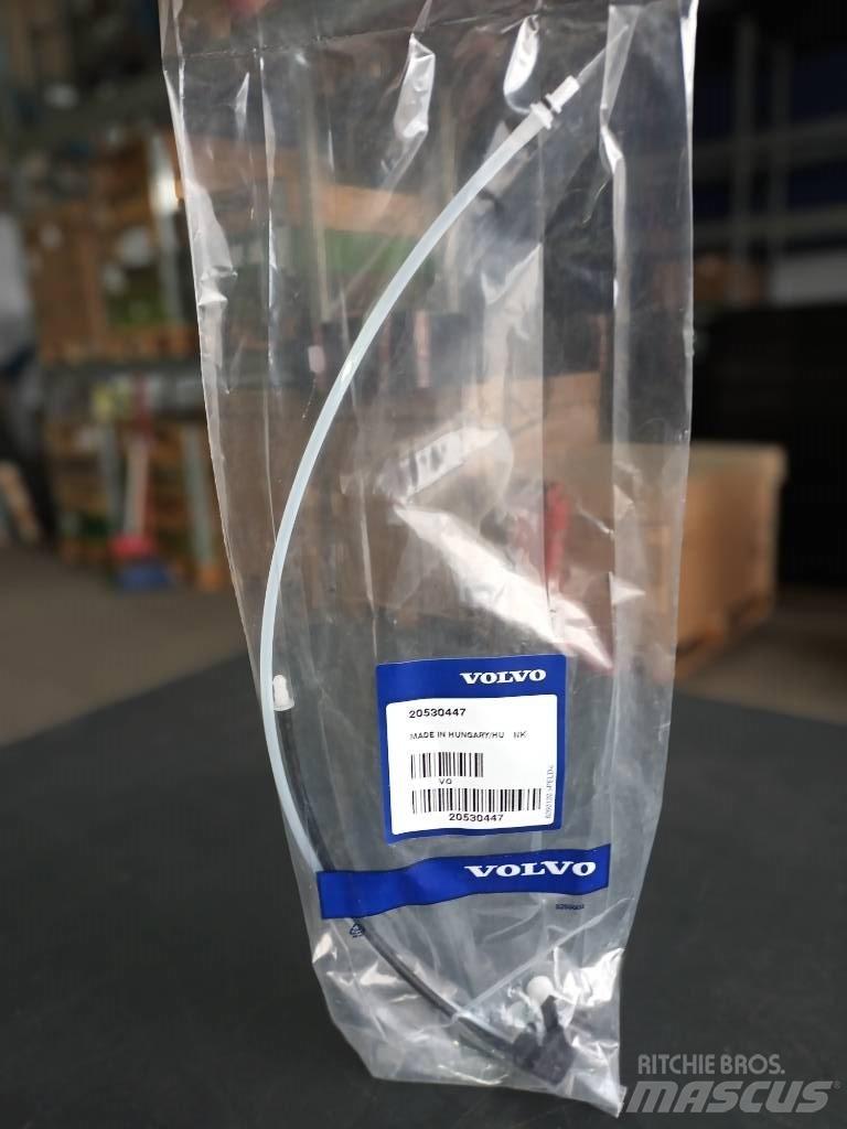 Volvo VALVE 20530447 Kabīnes un interjers
