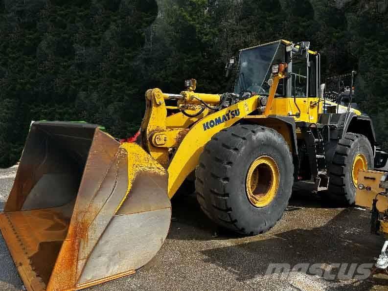 Komatsu WA470LC-6 Iekrāvēji uz riteņiem