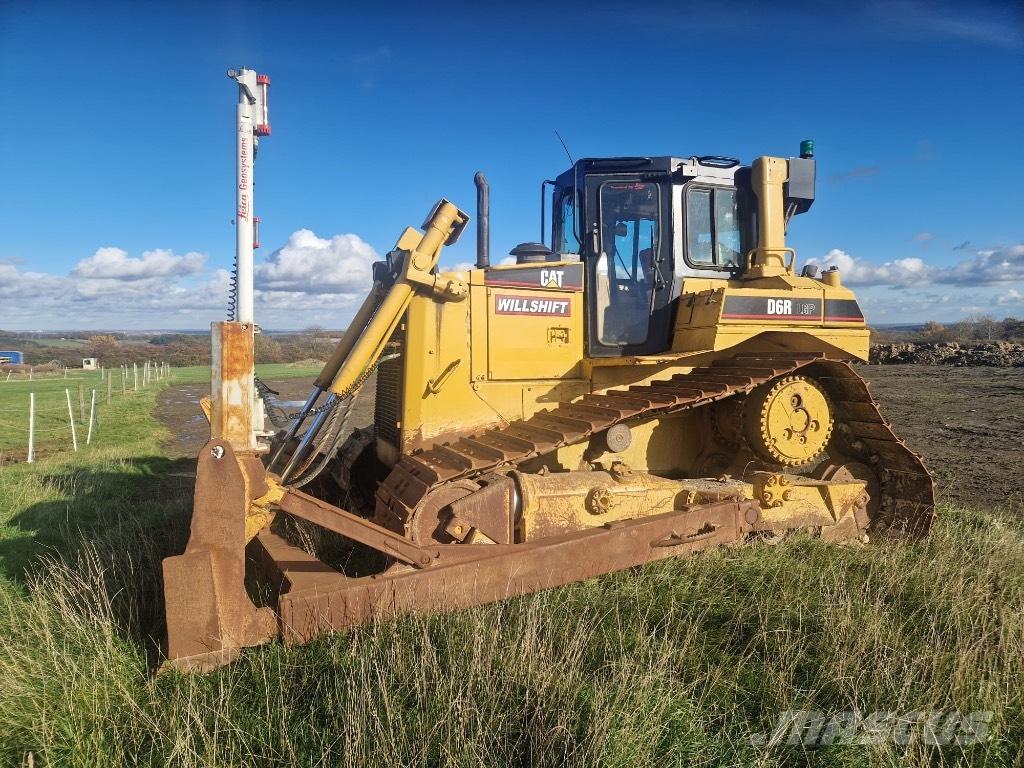 CAT D 6 R II Kāpurķēžu buldozeri