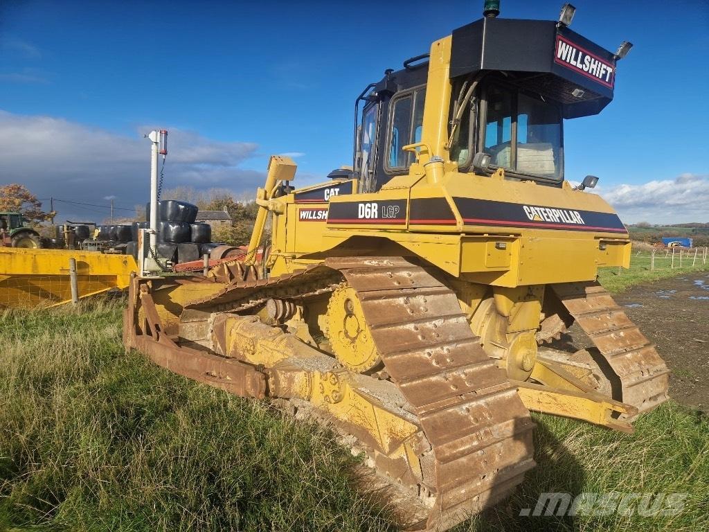 CAT D 6 R II Kāpurķēžu buldozeri