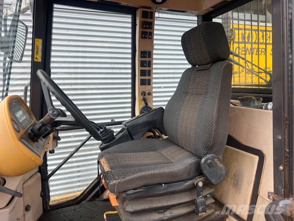 Hydrema 912 C Artikulētie pašizgāzēji