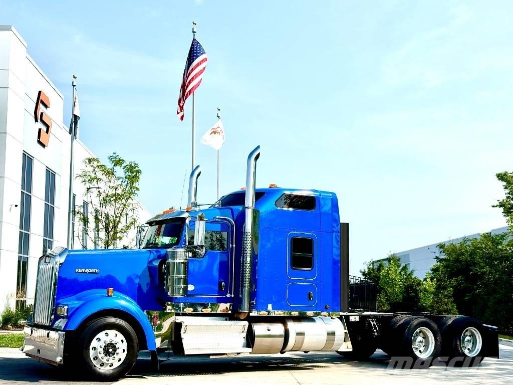 Kenworth W 900 Vilcēji