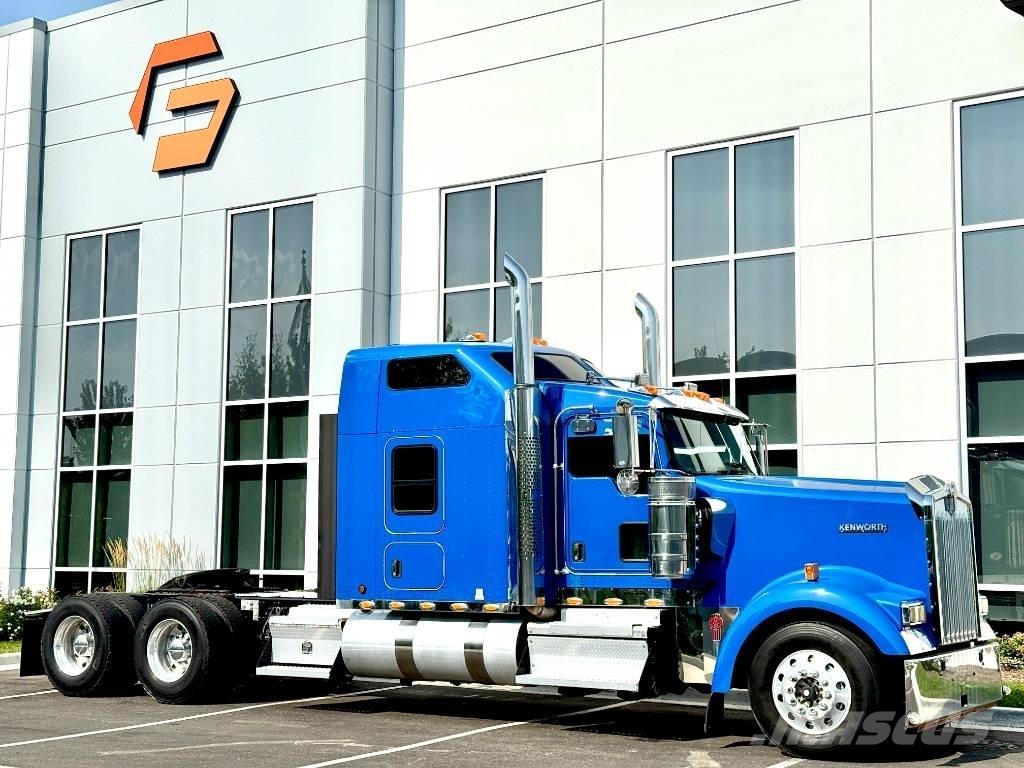 Kenworth W 900 Vilcēji
