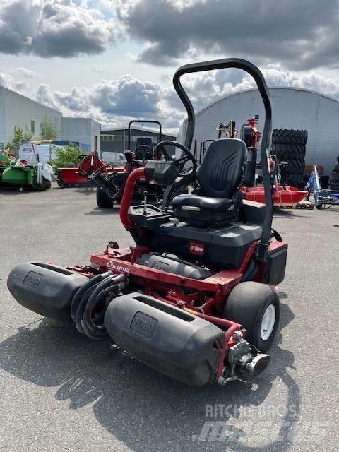 Toro 3250D Mauriņa pļaujmašīnas