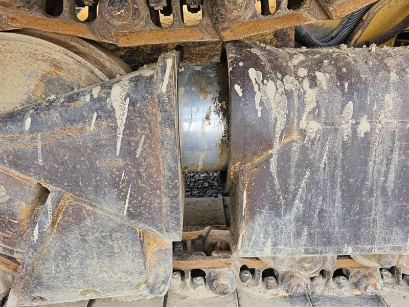 CAT D 4 H LGP Kāpurķēžu buldozeri