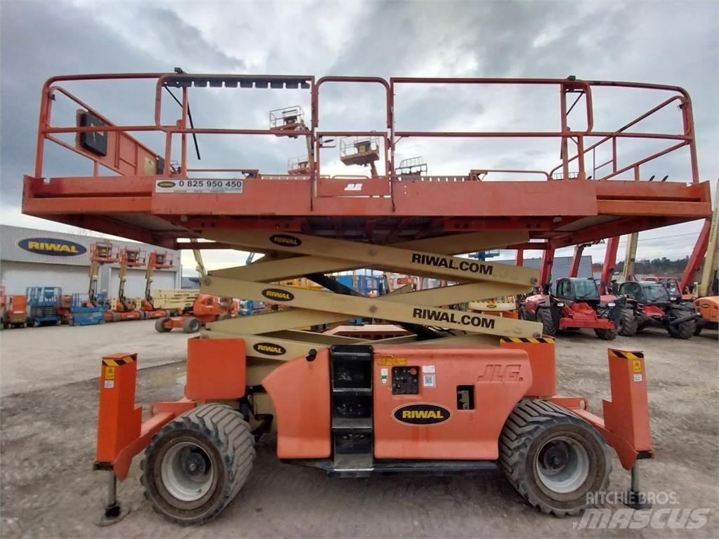 JLG 3394RT Šķerveida pacēlāji