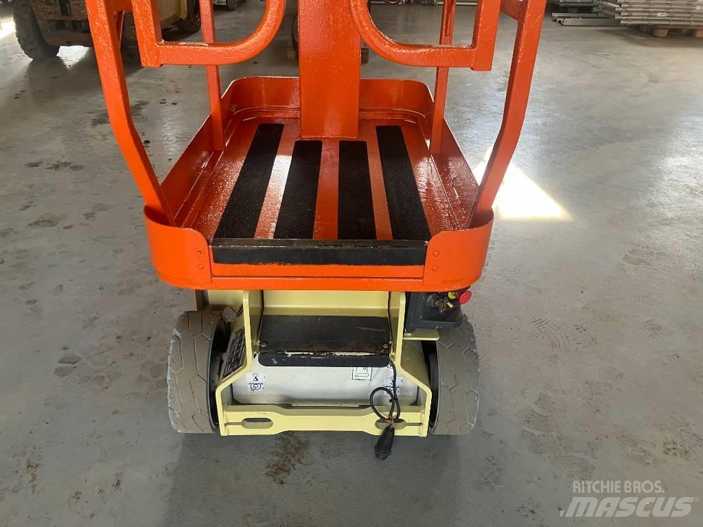 JLG 1230 ES Vertikālie pacēlāji