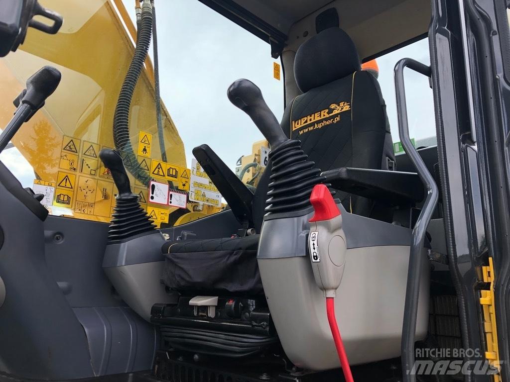 Komatsu PC210LC-11 Kāpurķēžu ekskavatori