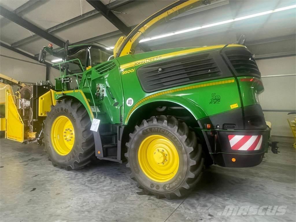 John Deere 9500 i Lopbarības novācēji