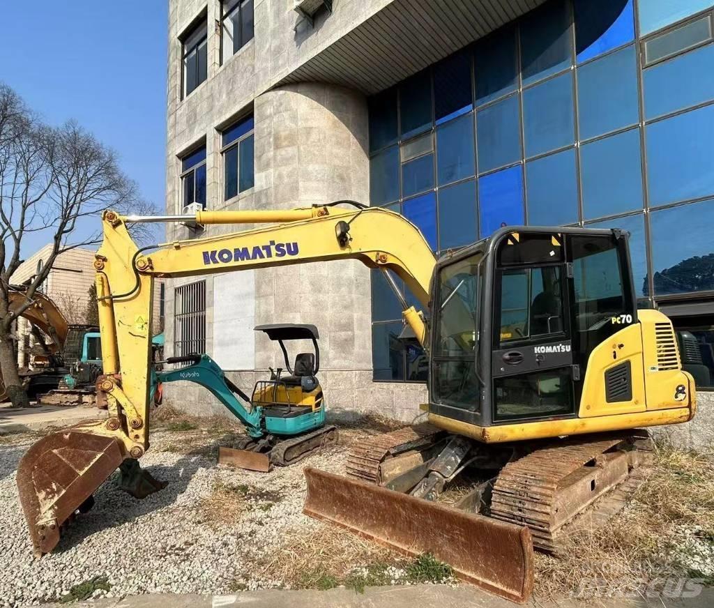 Komatsu PC70 Kāpurķēžu ekskavatori